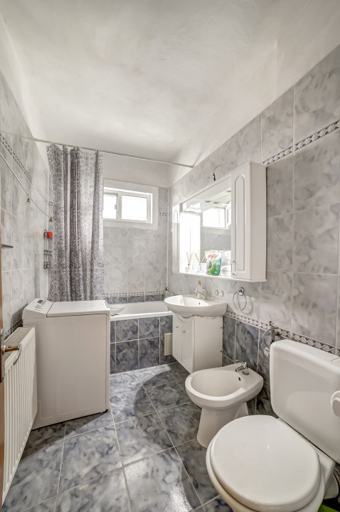 Apartament 3 camere*Ferdinand I*Centrala proprie