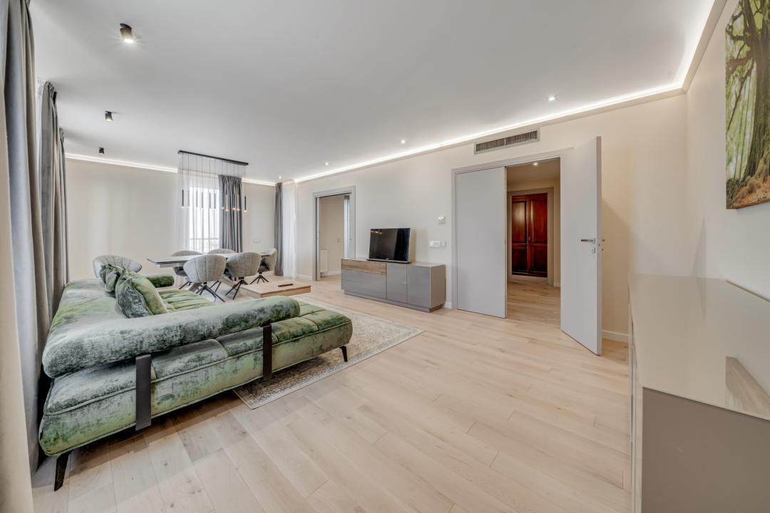 Apartament exclusivist 3 camere | Asmita | Etaj 20 | Panorama spectaculoasa