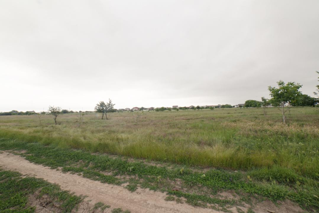 Lot teren 700 mp*Intravilan*Comuna Berceni*deschidere 17m