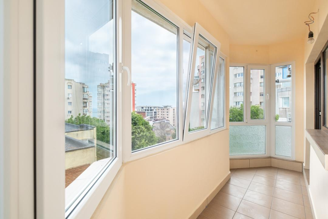Apartament in zona Faleza Nord, Constanța