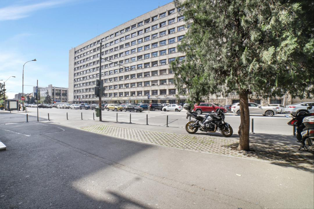 Spațiu comercial de închiriat*Stradal*48 mp*Gara de Nord*Min. Transporturilor