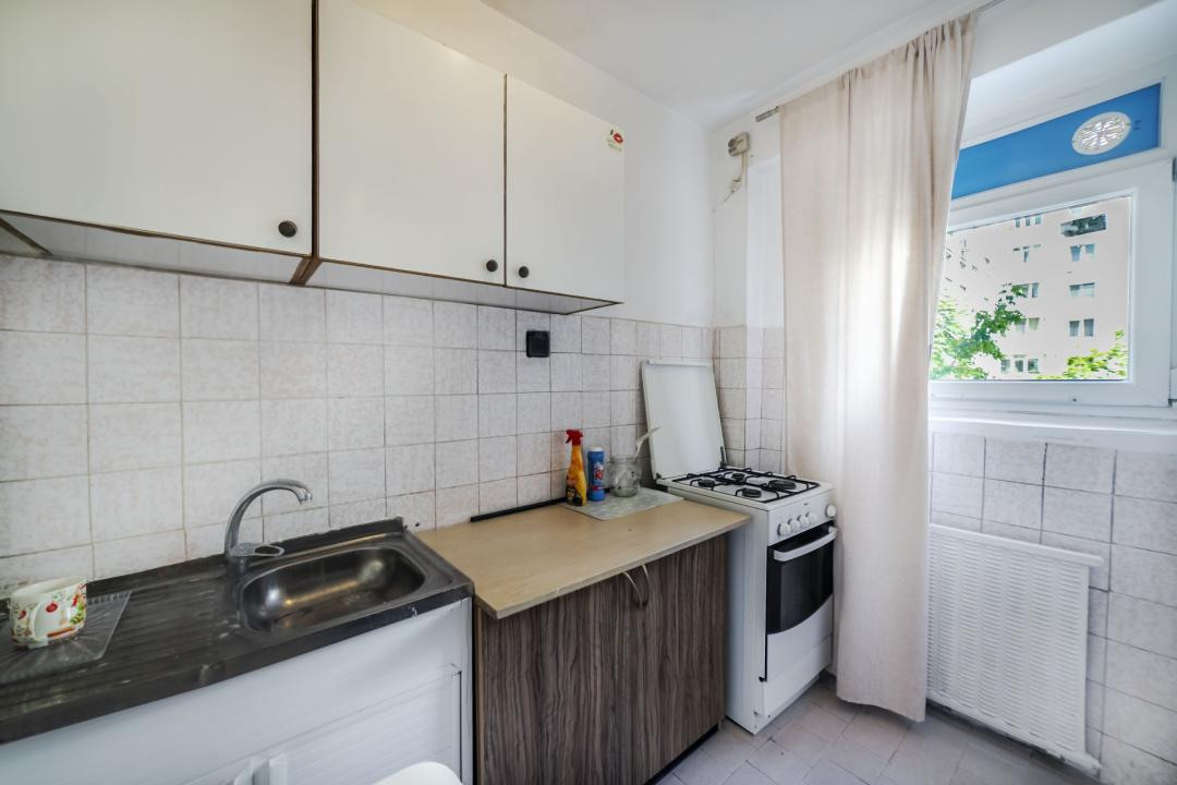 Pantelimon 113 Armenesc,vedere pe spate,13 min.metrou Iancului