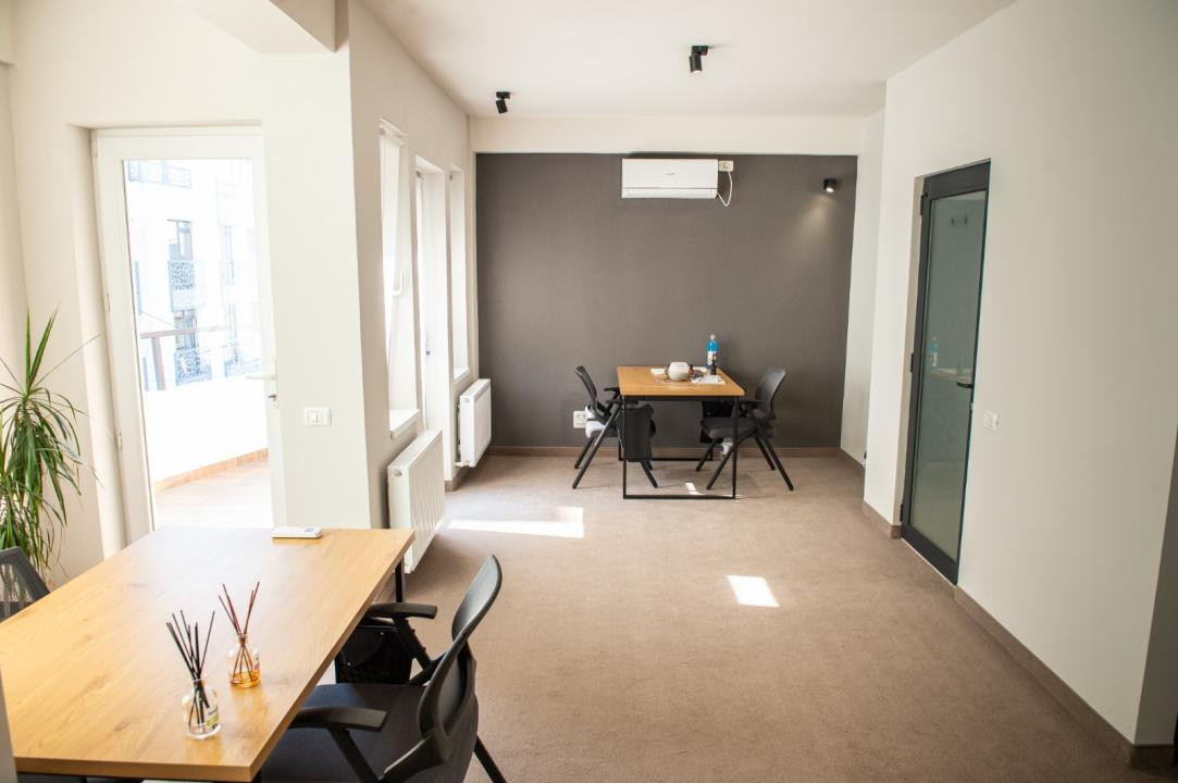 Birouri moderne de închiriat – complet mobilate și echipate