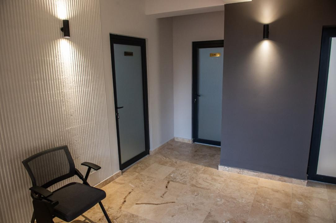 Birou modern de închiriat – 35,3 mp
