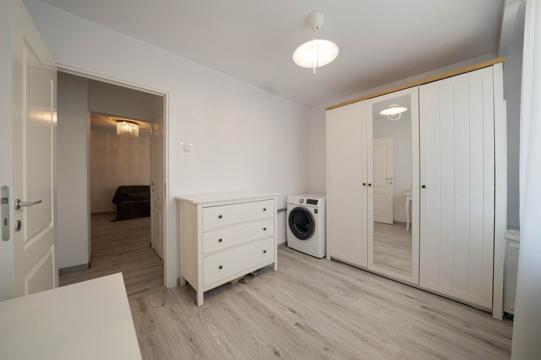 Bloc reabilitat*65 mp*etaj 2*2 balcoane*boxă proprie*Spitalul Colentina