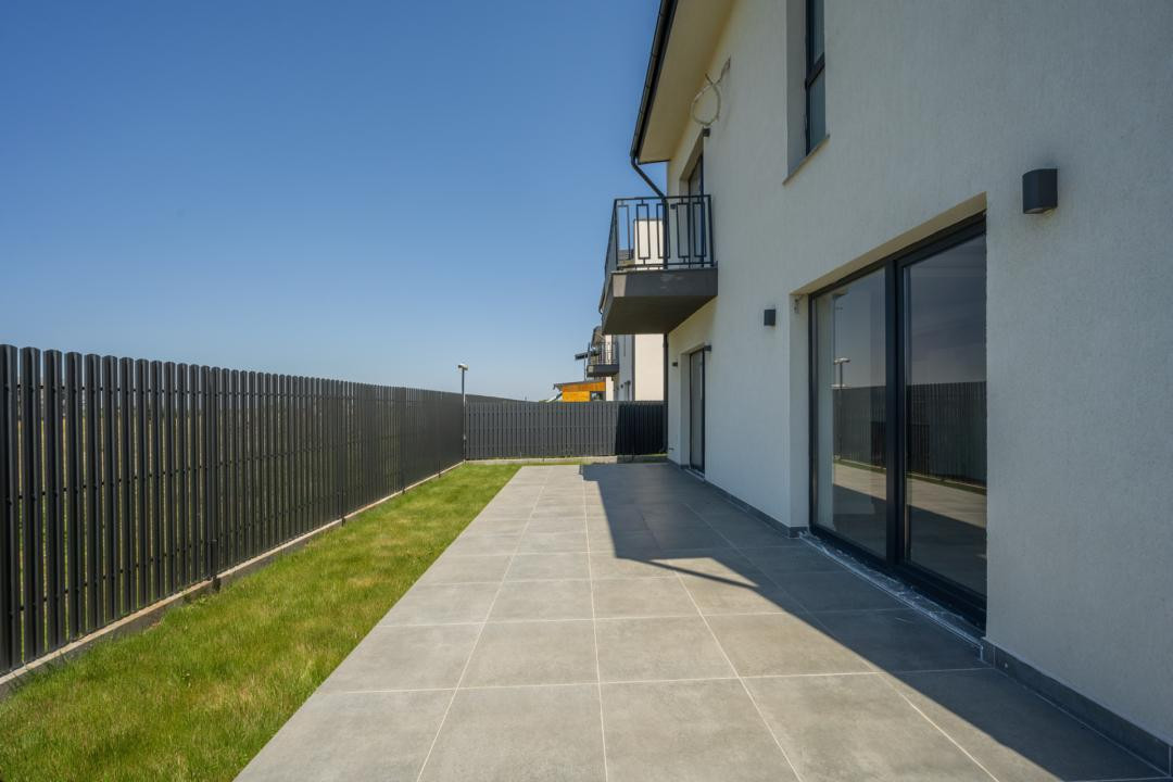 VilA moderne de vânzare în Tunari - 210 mp - Curte proprie -Terasă -0%COMISION 