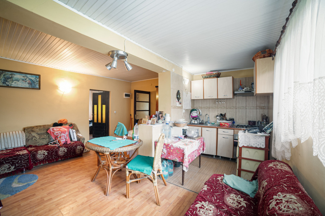 Casa+Teren 900 mp* Deschidere 14m*Acces la utilitati*Gradistea- Lac Caldarusani