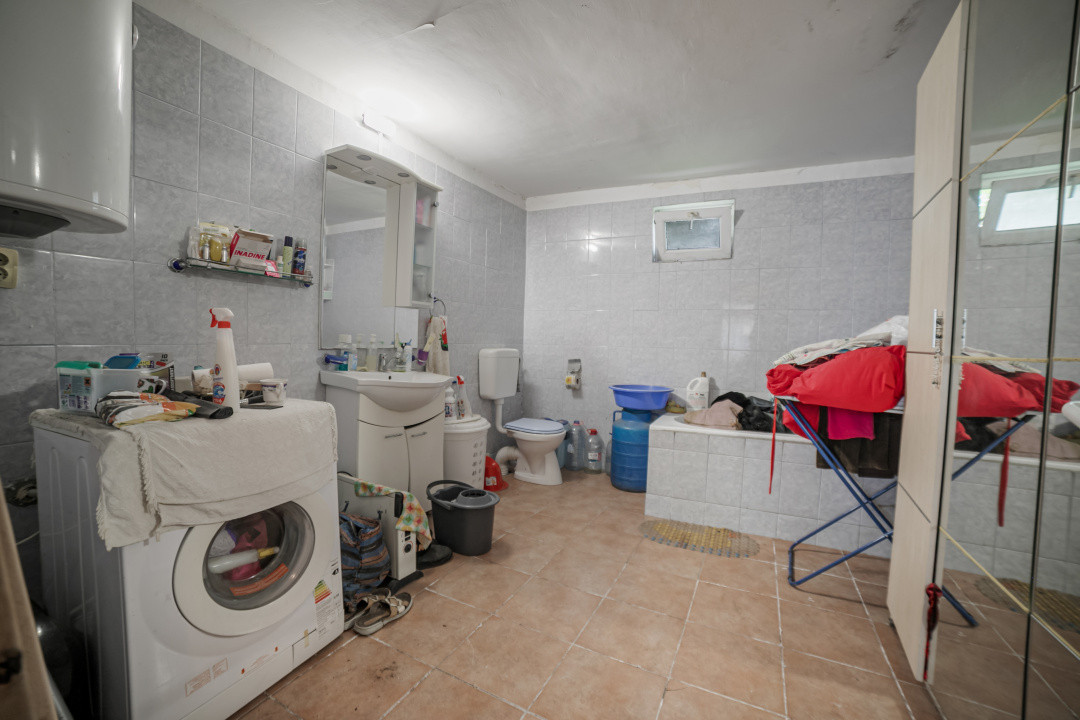 Casa+Teren 900 mp* Deschidere 14m*Acces la utilitati*Gradistea- Lac Caldarusani