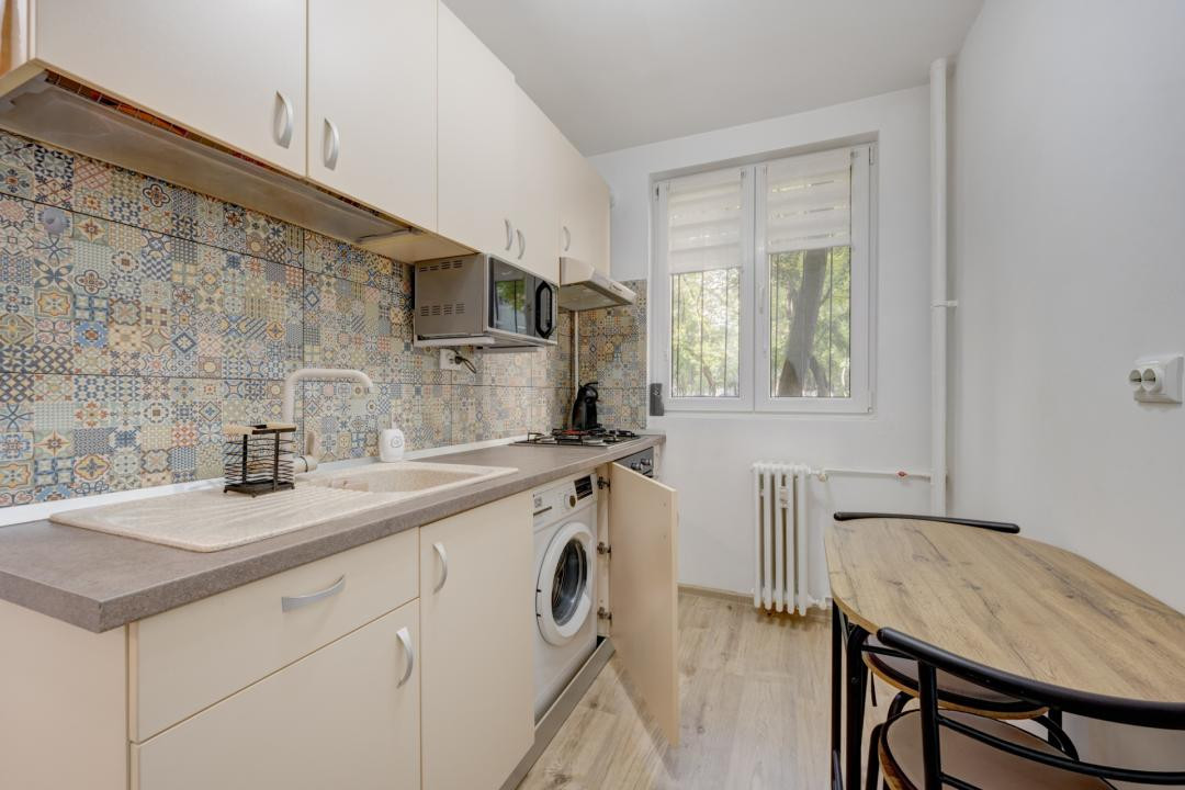 Apartament 2 camere | 1 minut de metroul Râul Doamnei | Pet Friendly