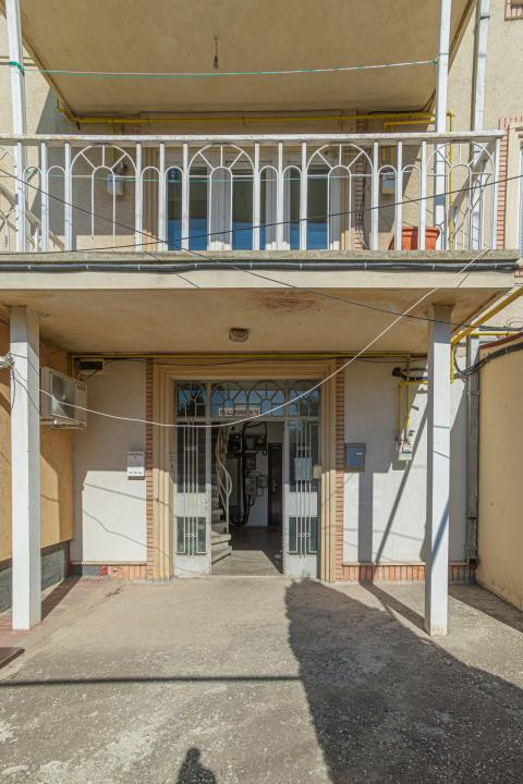 Apartament cu 2 camere, 89,95 mp utili, decomandat – Eforie Nord, etaj 1