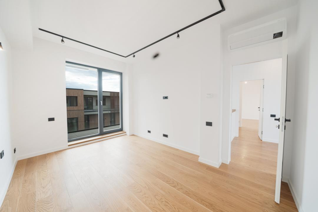 Vila de vanzare*Corbeanca*5 camere*205 mp utili | SOARELUI 27