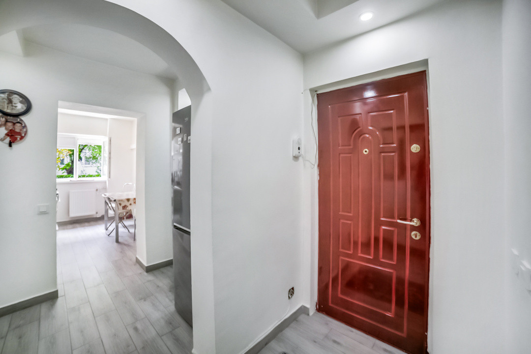 Dristor*Decomandat*An 1983*Ready to move in*9 min metrou