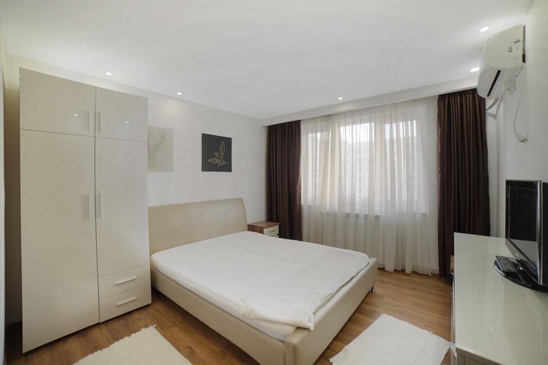 2 Camere*Calea Vitan*Decomandat*Renovat* Centrala individuala