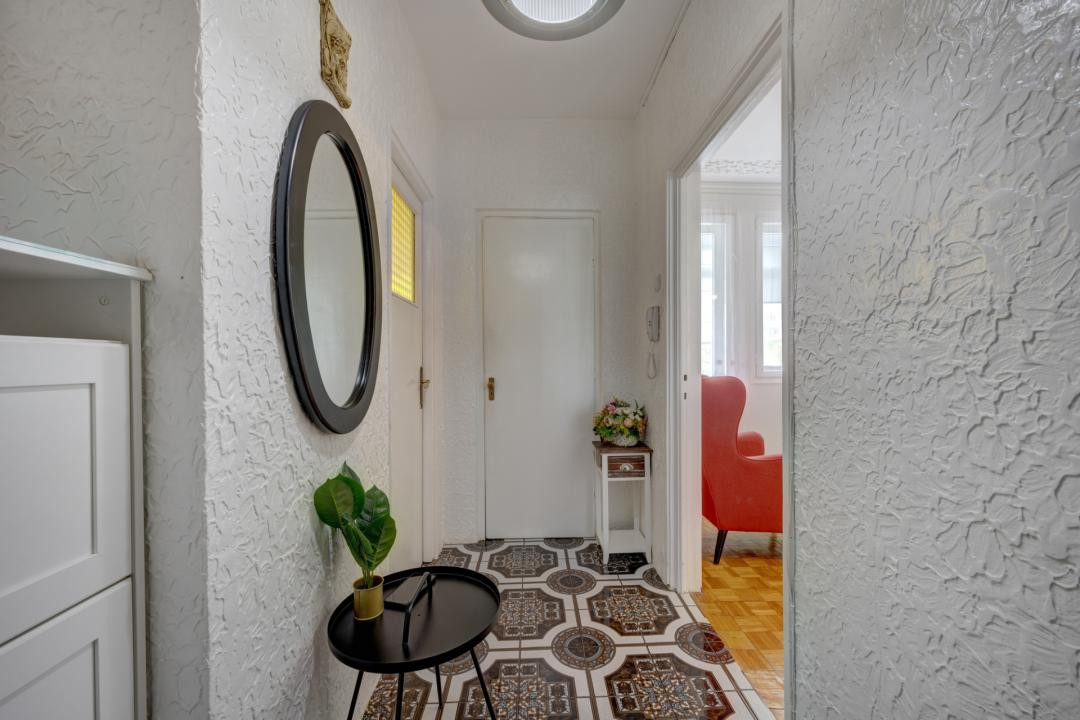 Apartament 2 camere | vedere libera | Piata Chibrit – Ion Mihalache
