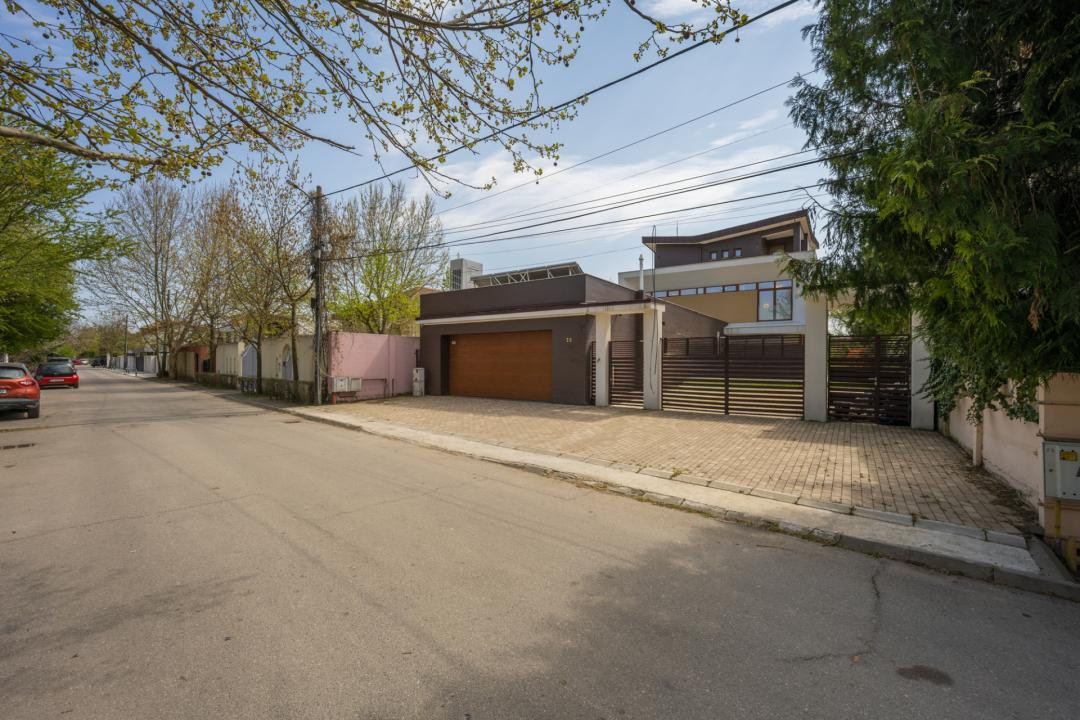 Proprietate rara cu acces direct la lacul Mogosoaia | Teren 1182 mp