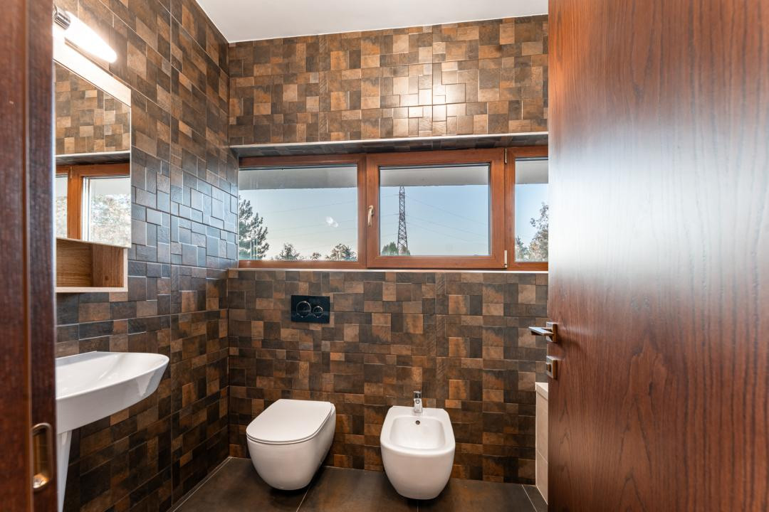 Proprietate rara cu acces direct la lacul Mogosoaia | Teren 1182 mp