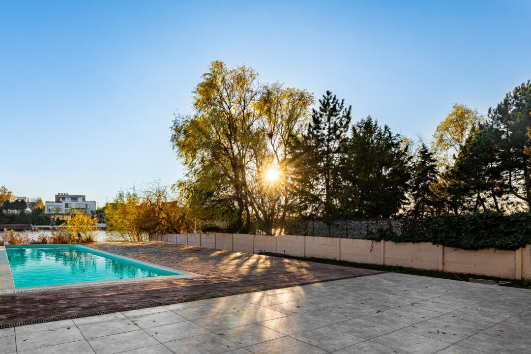 Proprietate rara cu acces direct la lacul Mogosoaia | Teren 1182 mp