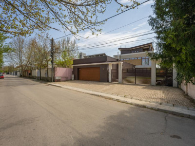 Resedinta contemporana in Mogosoaia | Piscina | Acces direct la lac