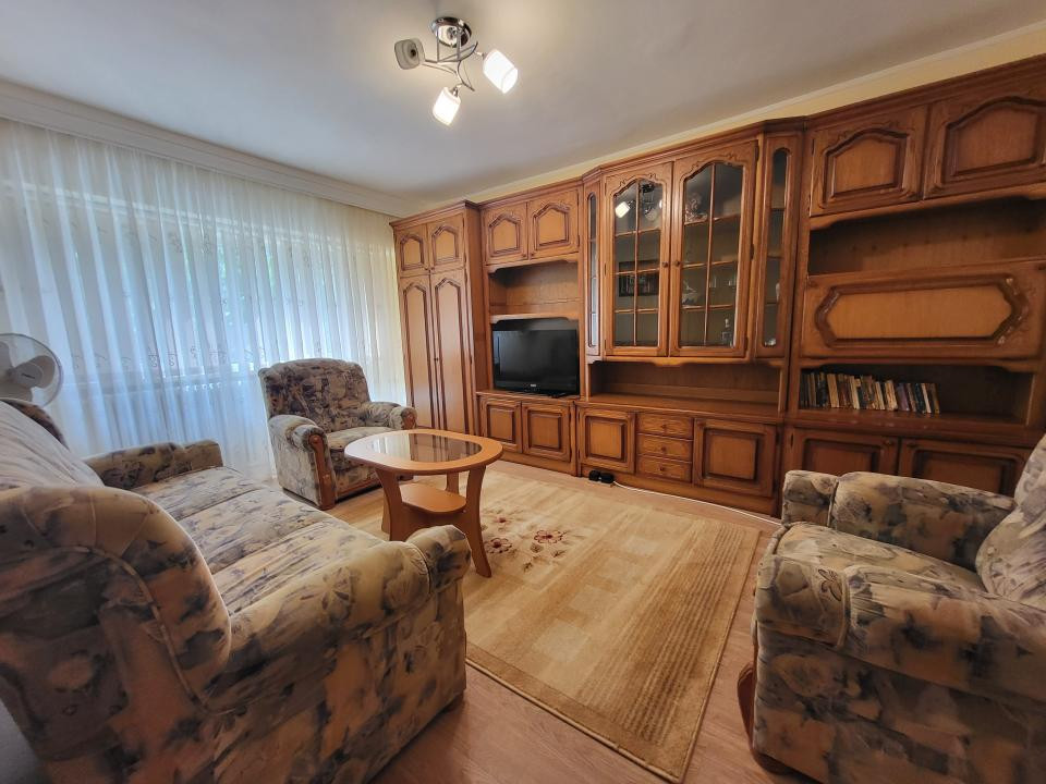 Apartament cu 2 camere de inchiriat in Constanta - zona Tomis III